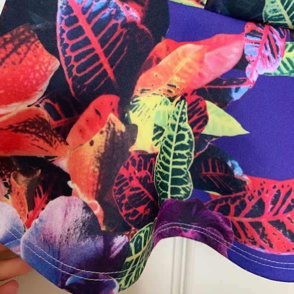 Tropical Peplum Scuba Tank Top size M - Picture 4 of 6